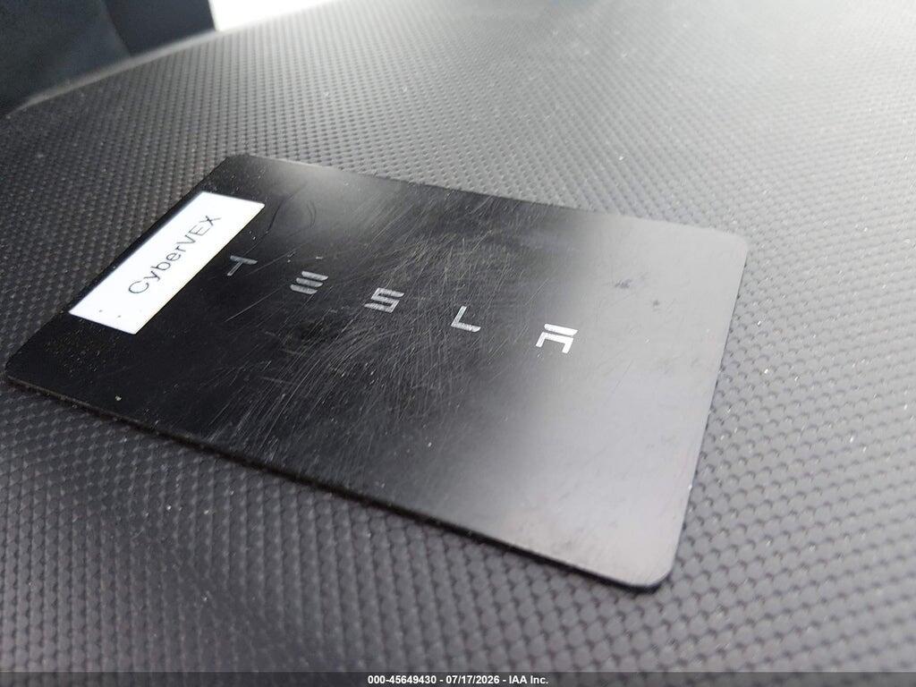 7G2CEHED4RA054645 2024 TESLA CYBERTRUCK photo no. 11