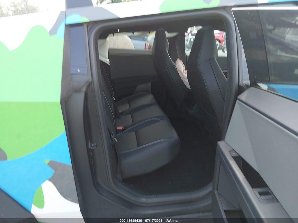 7G2CEHED4RA054645 2024 TESLA CYBERTRUCK photo no. 8