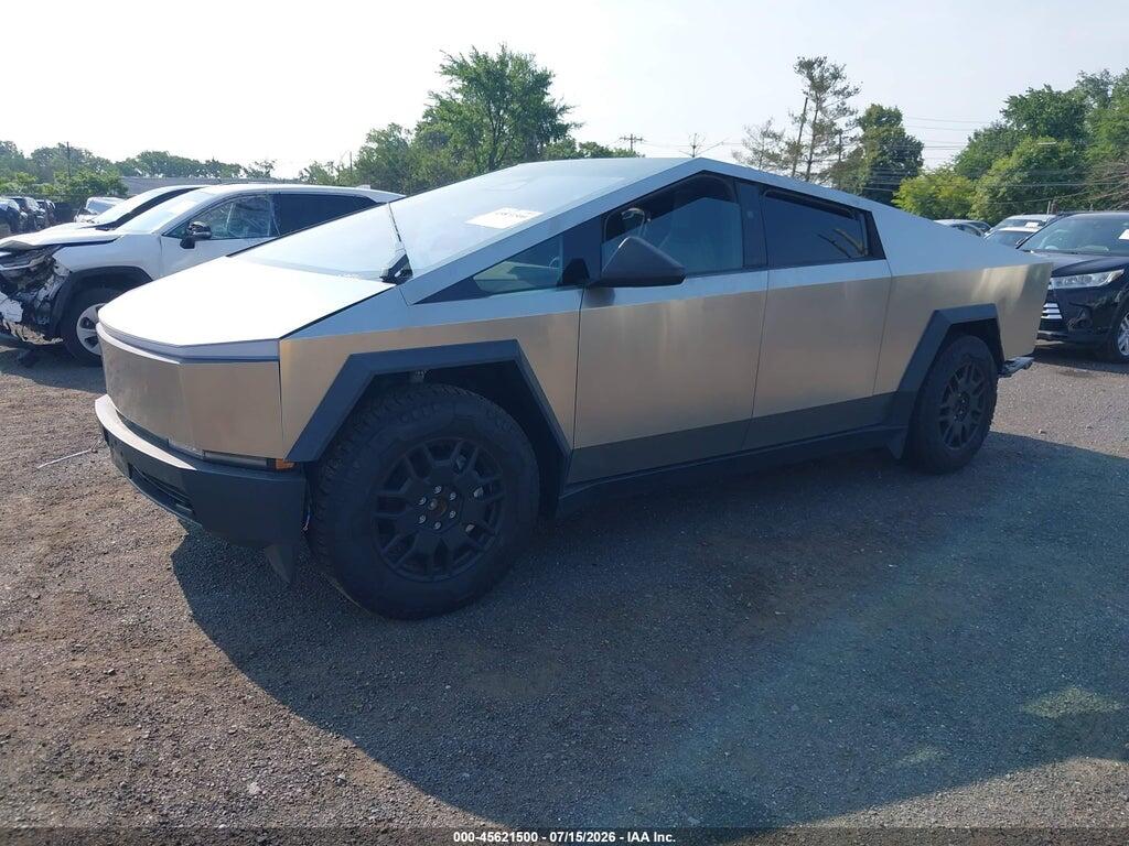 7G2CEHEE9RA031421 2024 TESLA CYBERTRUCK photo no. 2