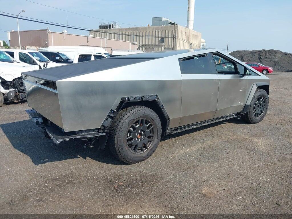 7G2CEHEE9RA031421 2024 TESLA CYBERTRUCK photo no. 4