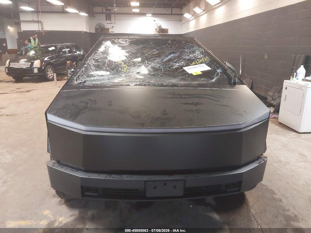 7G2CEHED2RA036077 2024 TESLA CYBERTRUCK photo no. 12