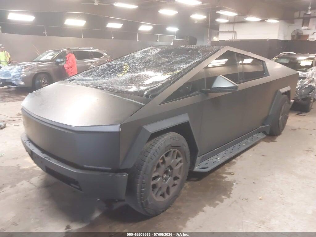 7G2CEHED2RA036077 2024 TESLA CYBERTRUCK photo no. 2