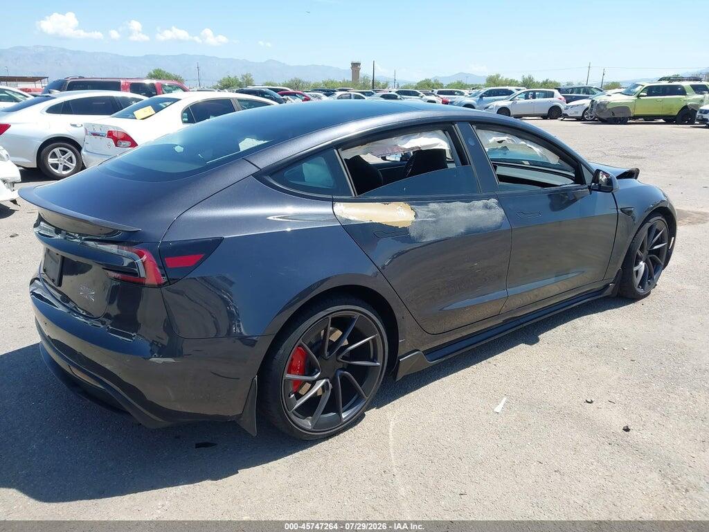 5YJ3E1ET4RF826601 2024 TESLA MODEL 3 photo no. 4