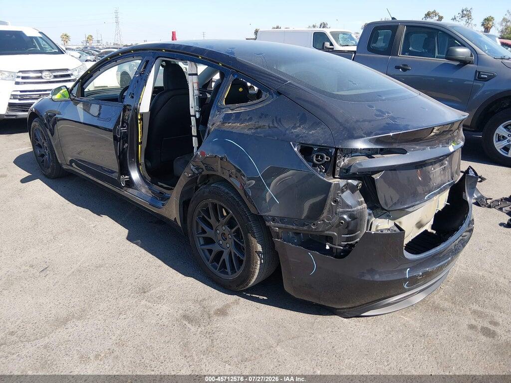 5YJ3E1EA2RF742968 2024 TESLA MODEL 3 photo no. 3
