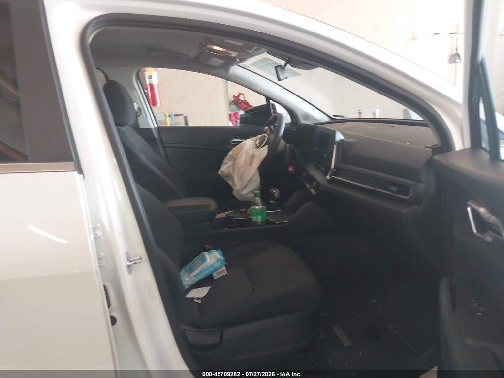 KNDPUCAF4P7133160 2023 KIA SPORTAGE photo no. 5
