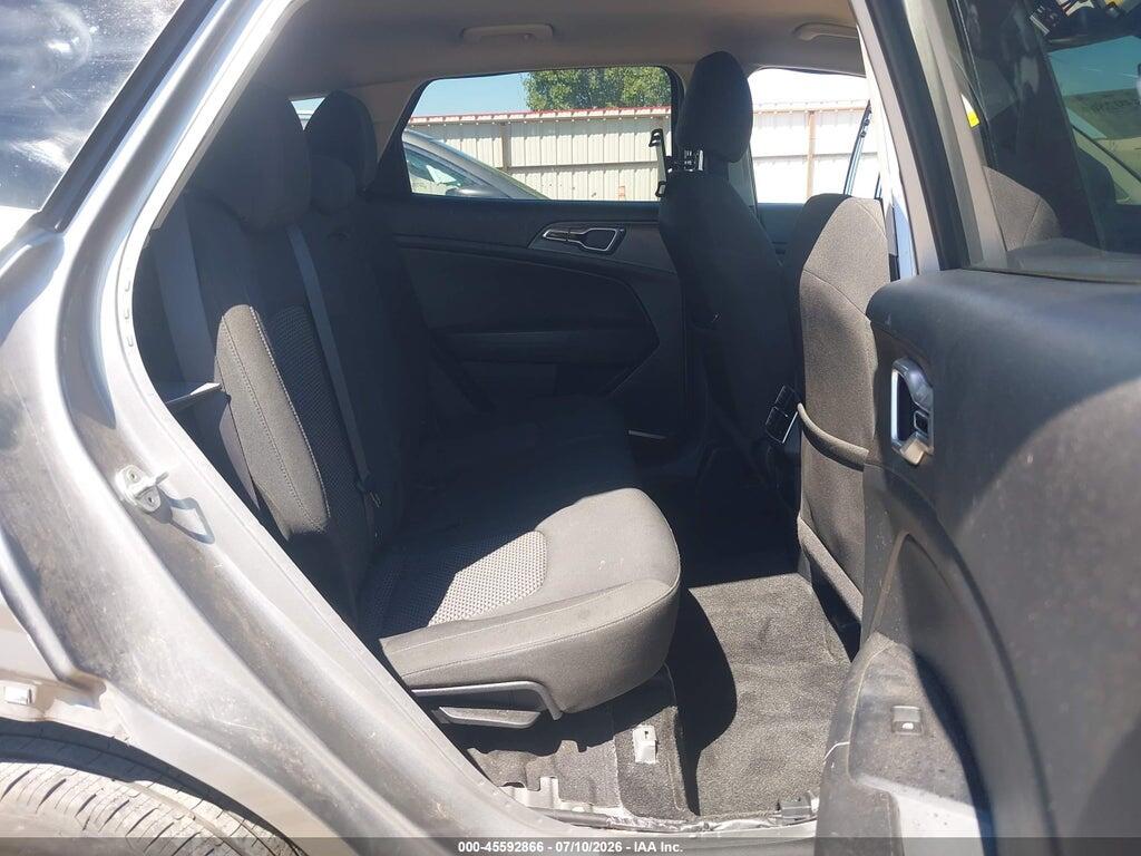 KNDPUCAF8P7040819 2023 KIA SPORTAGE photo no. 8
