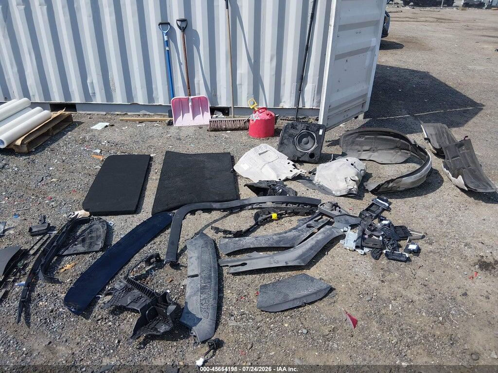 7SAXCDE59RF442178 2024 TESLA MODEL X photo no. 12