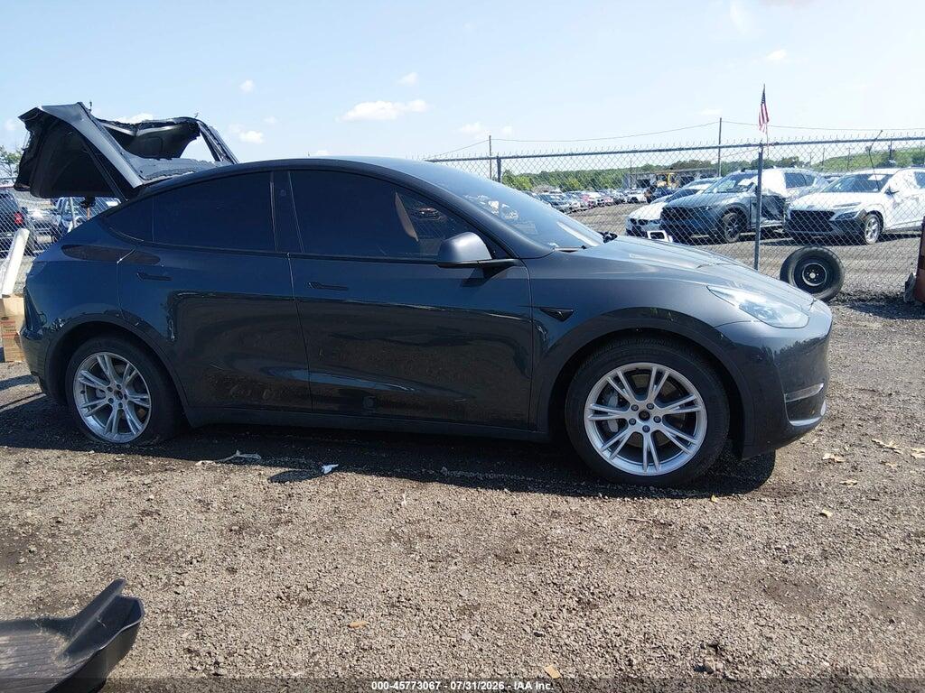 7SAYGDEE3RF036051 2024 TESLA MODEL Y photo no. 11