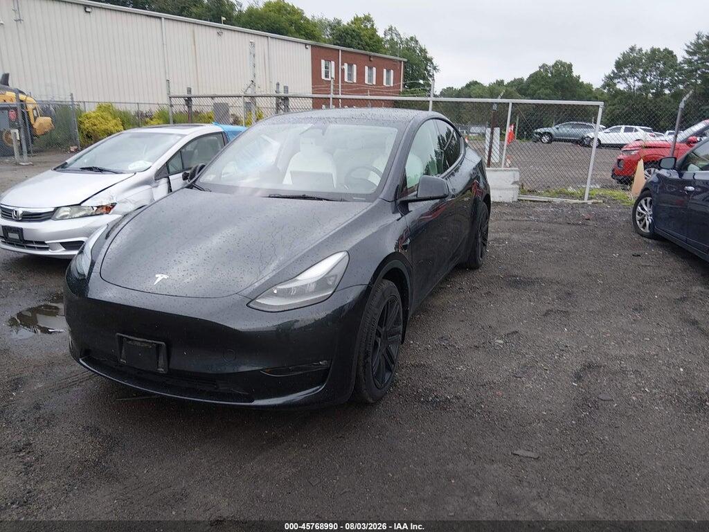 7SAYGAEE8RF066919 2024 TESLA MODEL Y photo no. 2