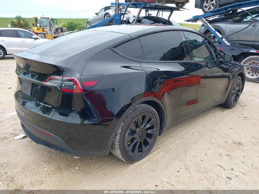 7SAYGDEE4RA219035 2024 TESLA MODEL Y photo no. 4