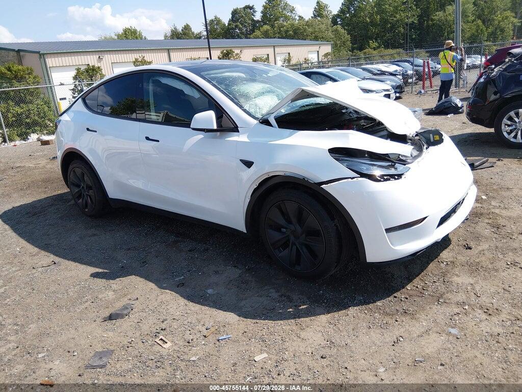 7SAYGDED4RF203945 2024 TESLA MODEL Y photo no. 1
