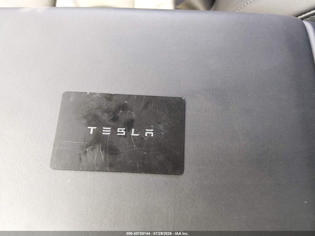 7SAYGDED4RF203945 2024 TESLA MODEL Y photo no. 11
