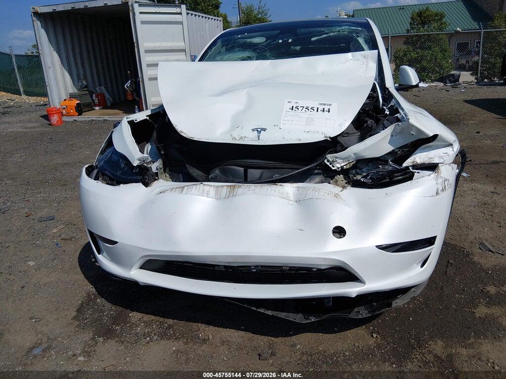 7SAYGDED4RF203945 2024 TESLA MODEL Y photo no. 6