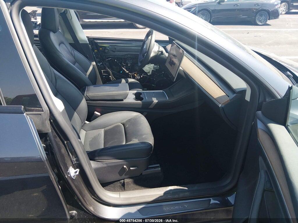 7SAYGDED2RF091906 2024 TESLA MODEL Y photo no. 5