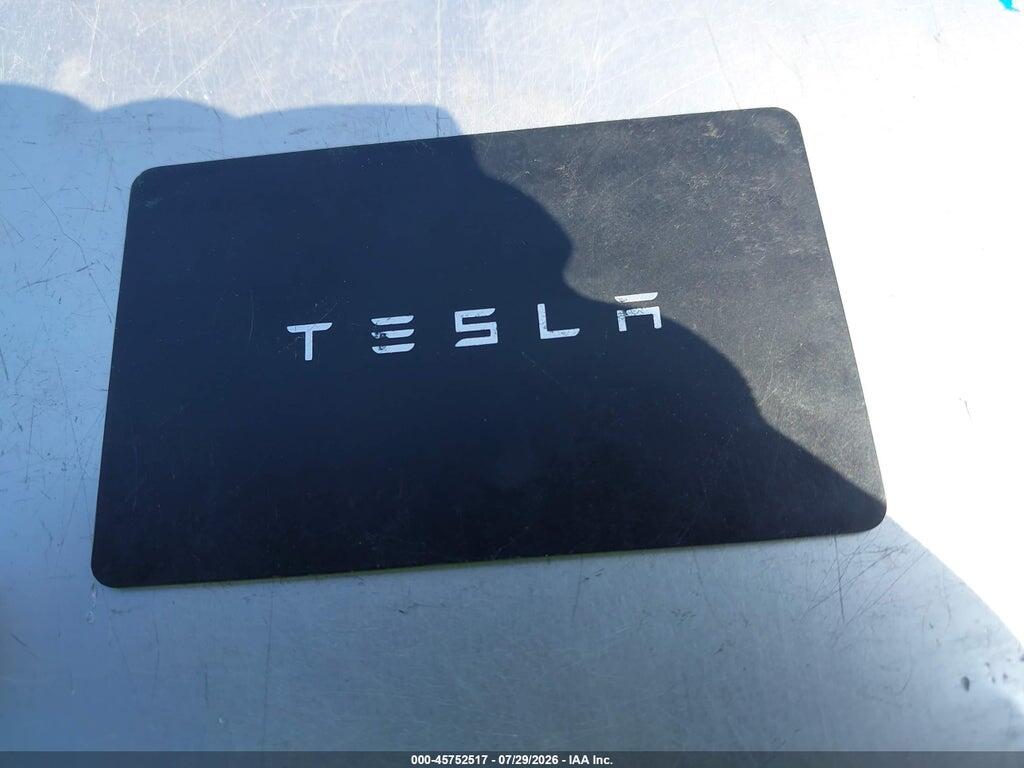 7SAYGDEE4RF209625 2024 TESLA MODEL Y photo no. 11