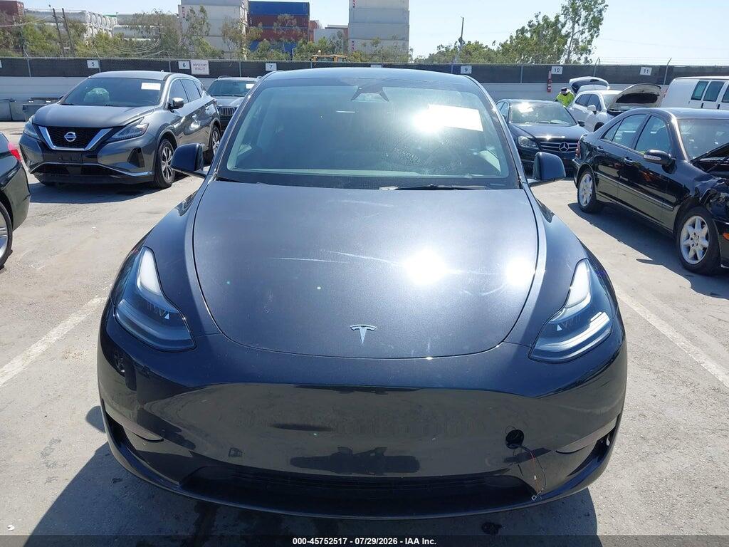 7SAYGDEE4RF209625 2024 TESLA MODEL Y photo no. 12