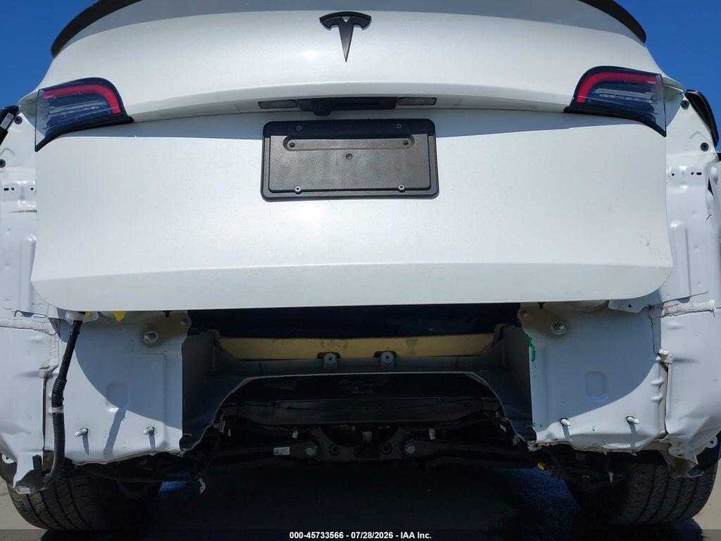 7SAYGDED9RF083429 2024 TESLA MODEL Y photo no. 6