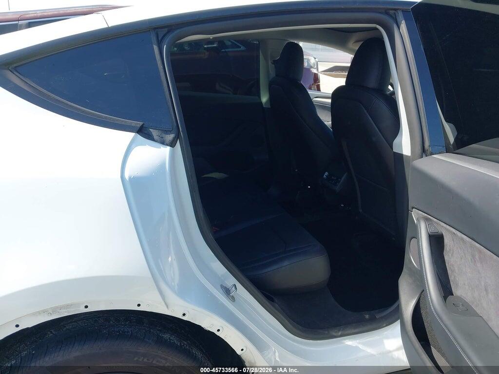 7SAYGDED9RF083429 2024 TESLA MODEL Y photo no. 8