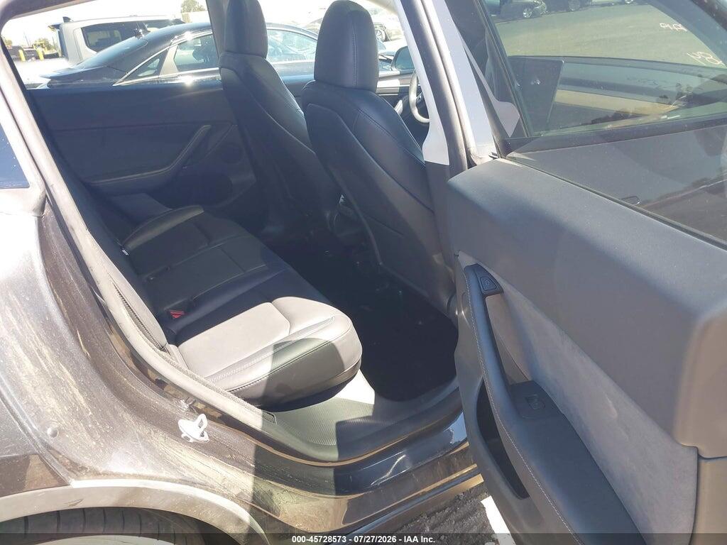7SAYGDEE0RF025931 2024 TESLA MODEL Y photo no. 8