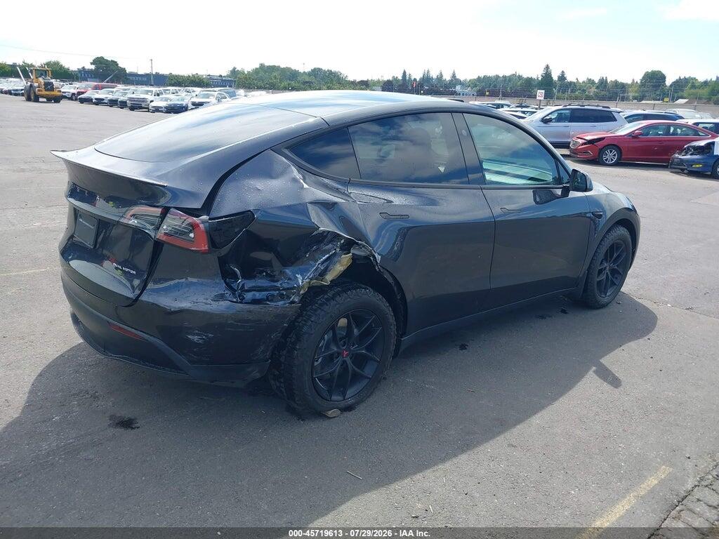 7SAYGAEE3RF213812 2024 TESLA MODEL Y photo no. 4