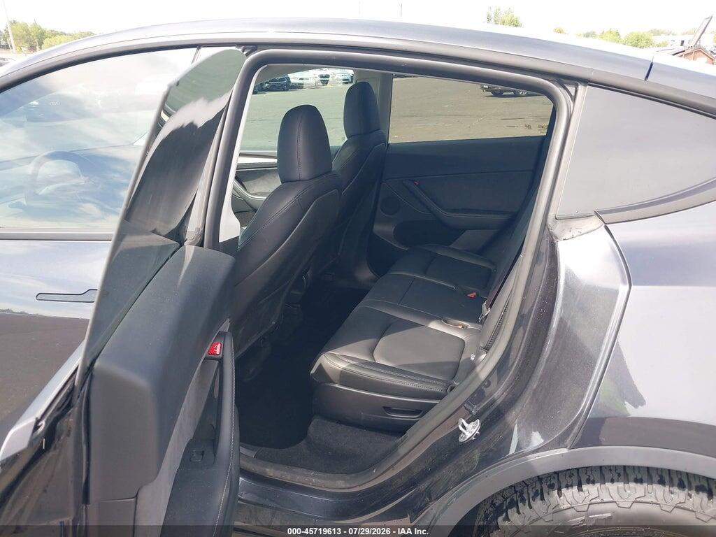 7SAYGAEE3RF213812 2024 TESLA MODEL Y photo no. 8