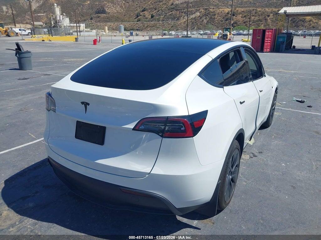 7SAYGDED5RF105281 2024 TESLA MODEL Y photo no. 4
