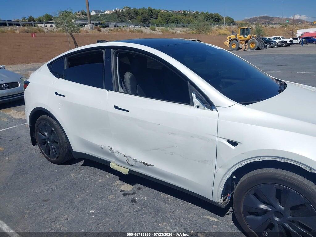 7SAYGDED5RF105281 2024 TESLA MODEL Y photo no. 6
