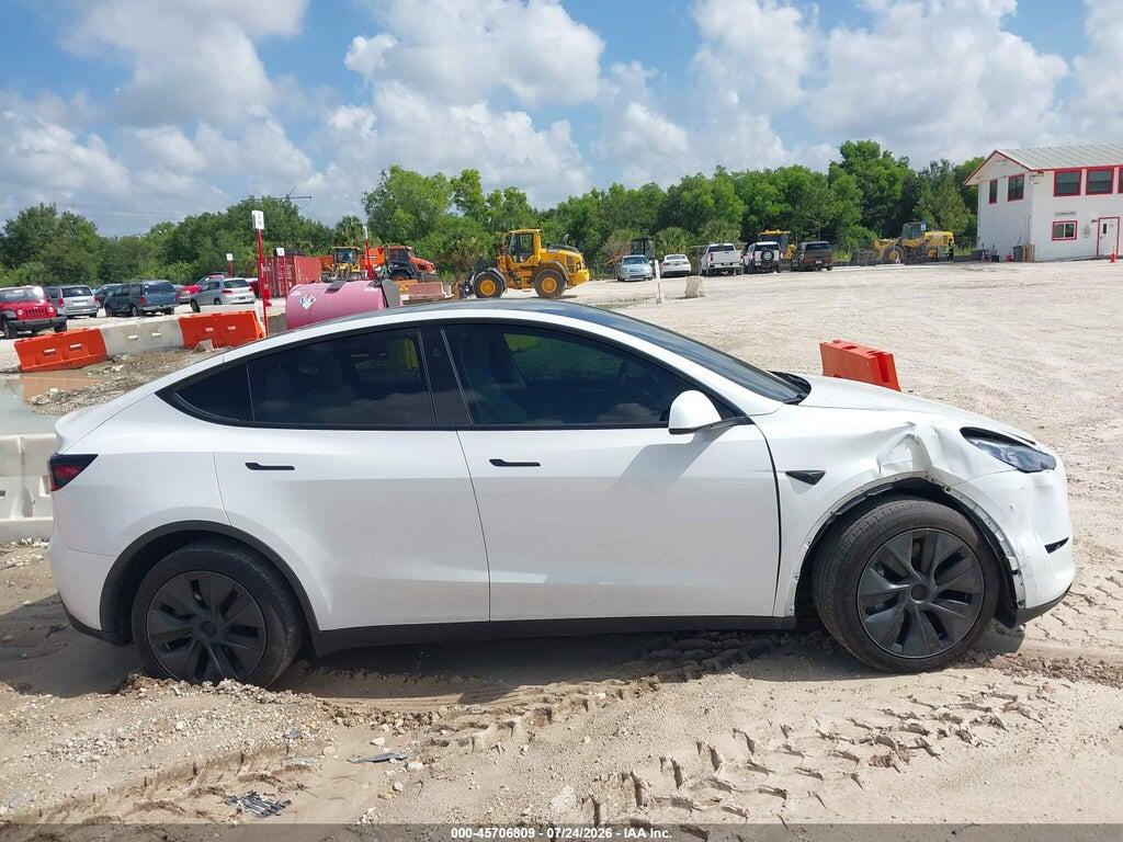 7SAYGDEDXRF097291 2024 TESLA MODEL Y photo no. 12