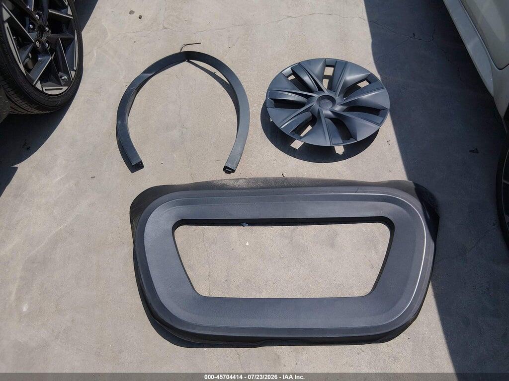 7SAYGDEE0RA313168 2024 TESLA MODEL Y photo no. 12