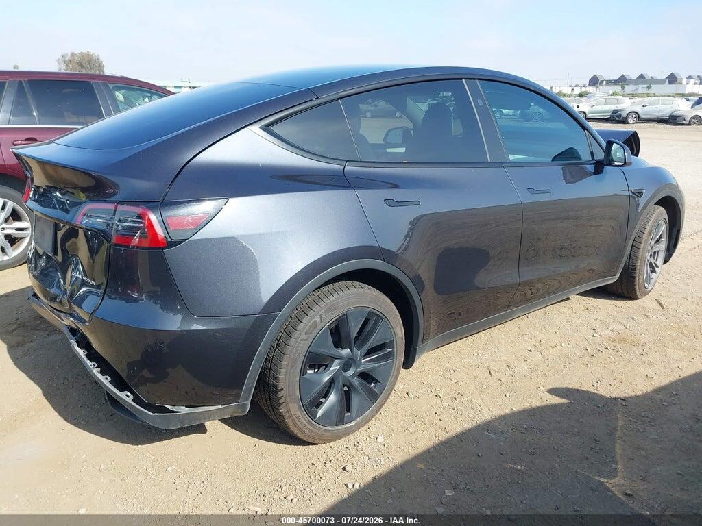 7SAYGDEE2RF117137 2024 TESLA MODEL Y photo no. 4