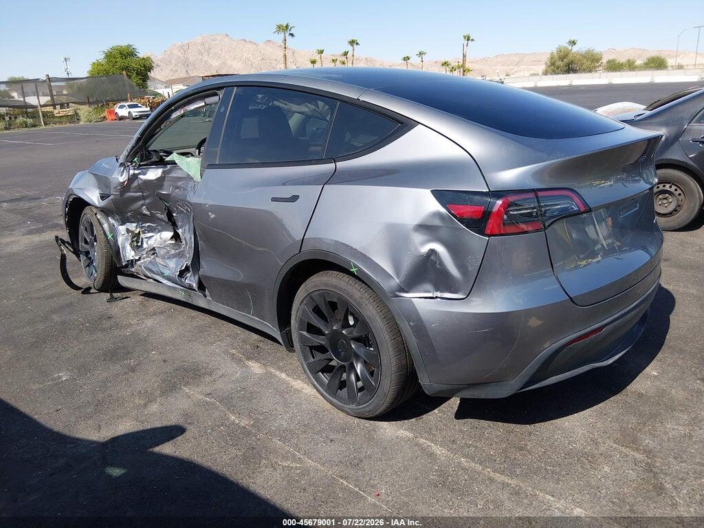 7SAYGAEEXRF204685 2024 TESLA MODEL Y photo no. 3