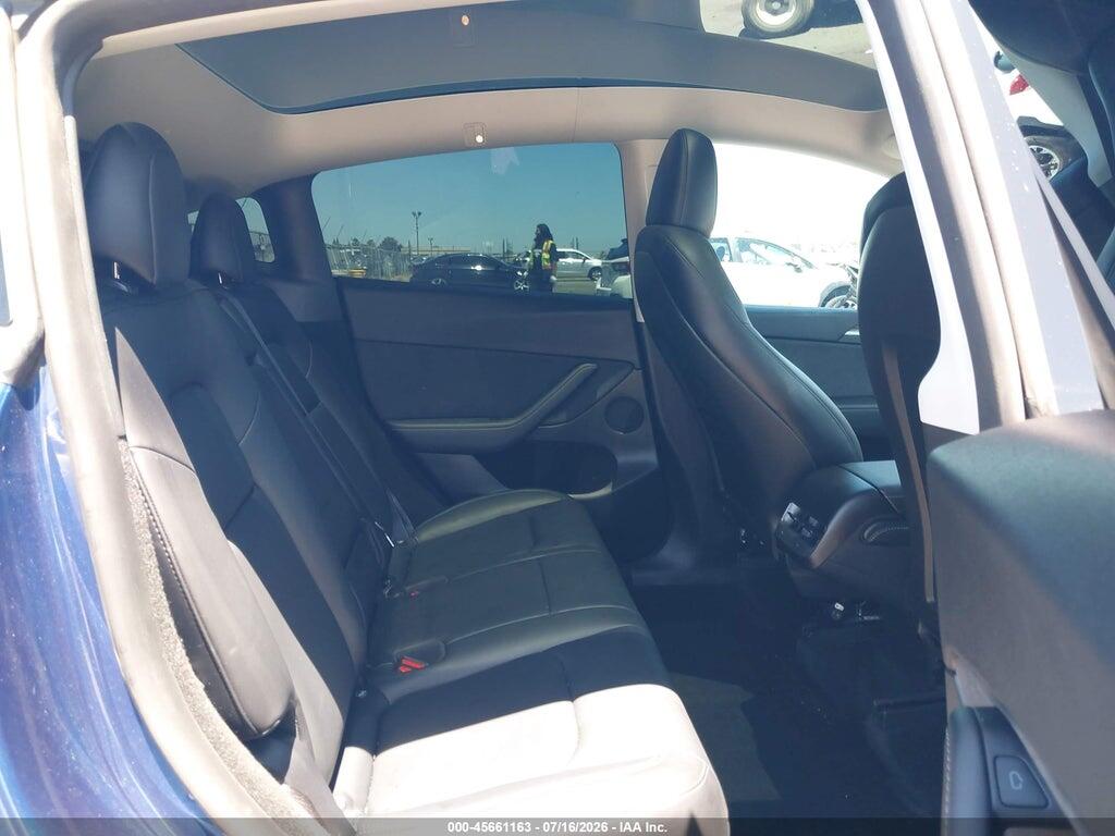 7SAYGDEE8RF167475 2024 TESLA MODEL Y photo no. 8