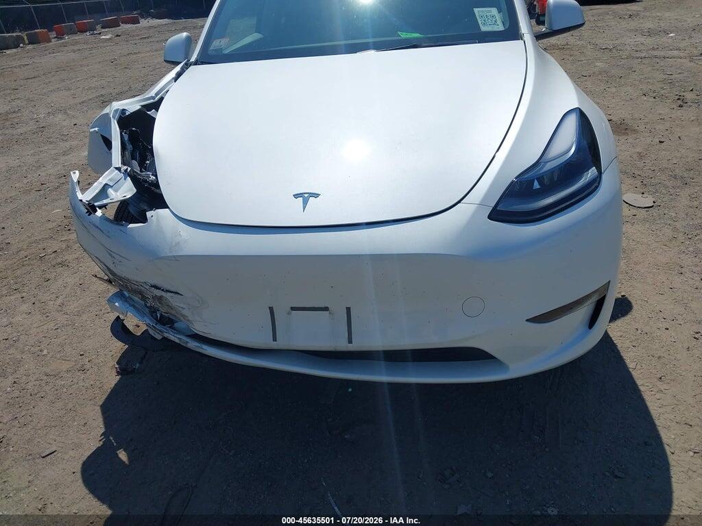 7SAYGAEE1RF204462 2024 TESLA MODEL Y photo no. 12