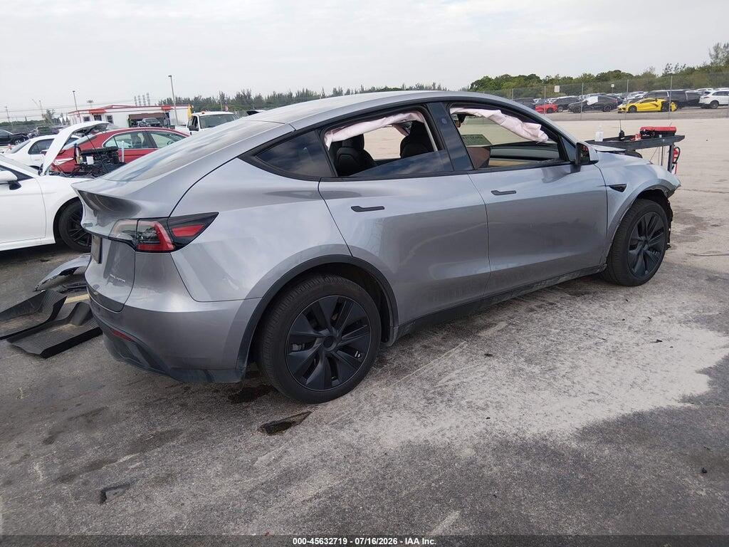 7SAYGDEE4RA319829 2024 TESLA MODEL Y photo no. 4