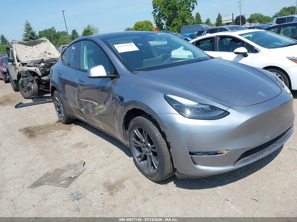 7SAYGDEEXRA308284 2024 TESLA MODEL Y photo no. 1