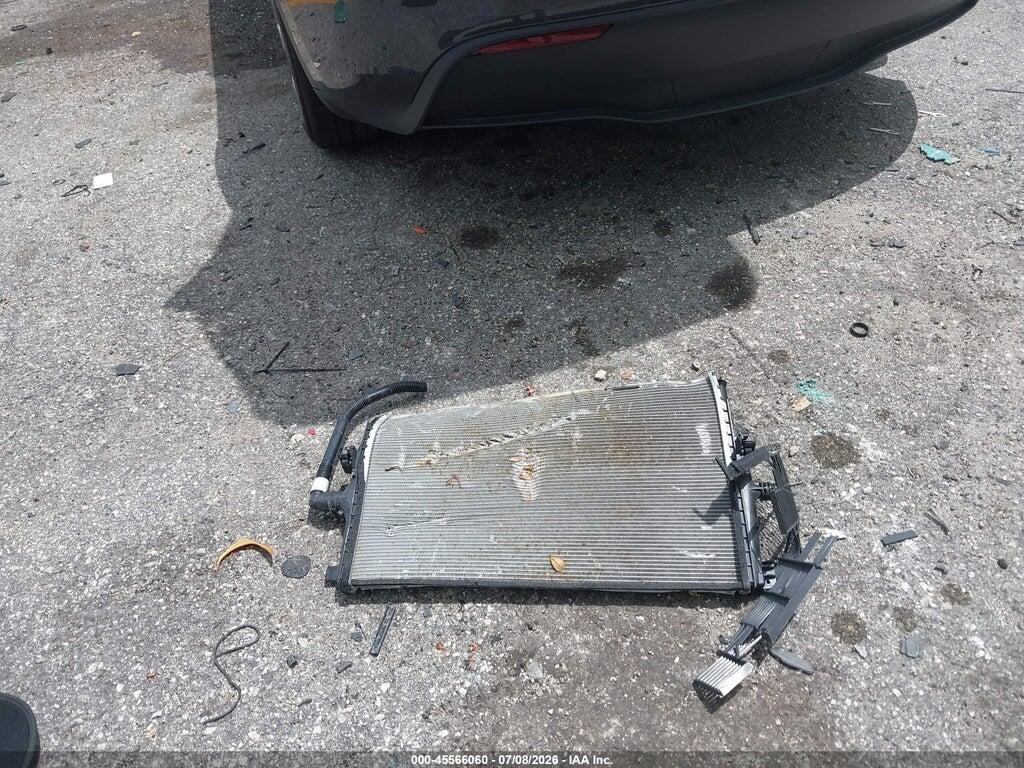 7SAYGDED1RF016663 2024 TESLA MODEL Y photo no. 10