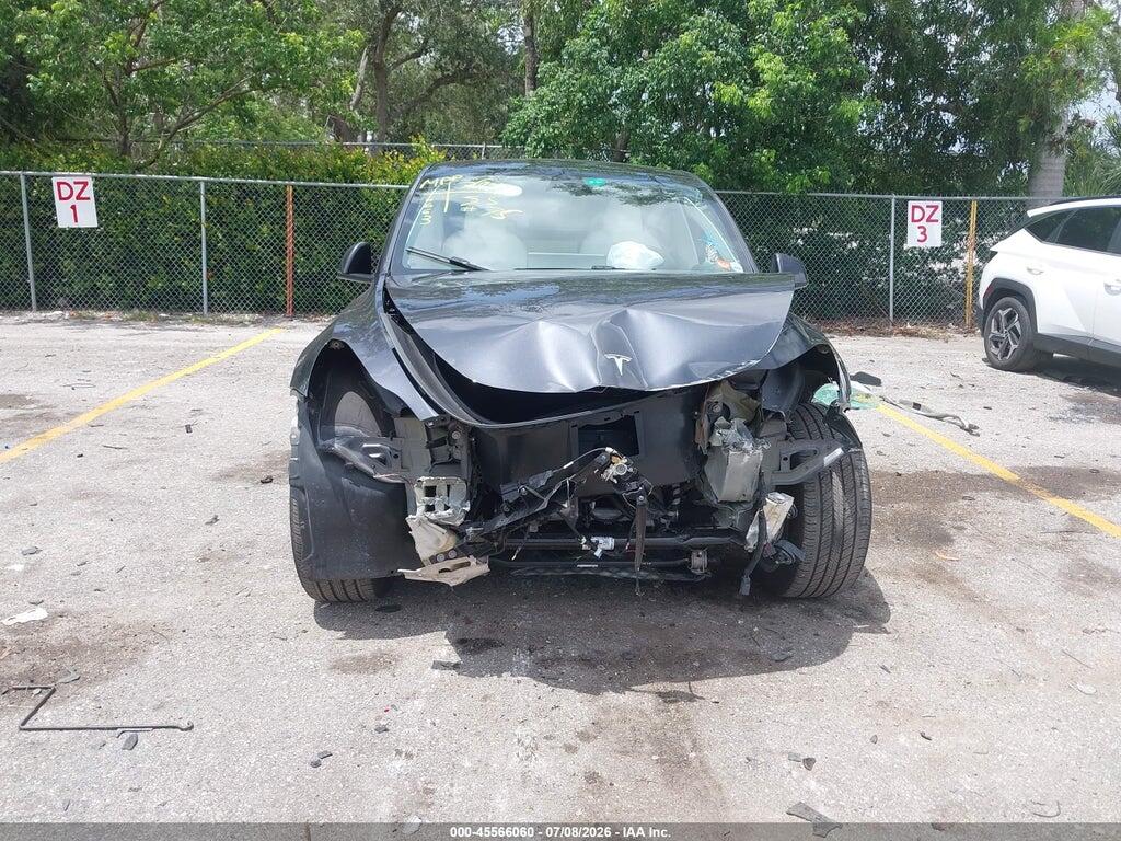 7SAYGDED1RF016663 2024 TESLA MODEL Y photo no. 11
