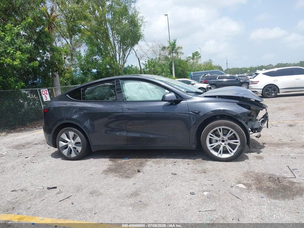 7SAYGDED1RF016663 2024 TESLA MODEL Y photo no. 12