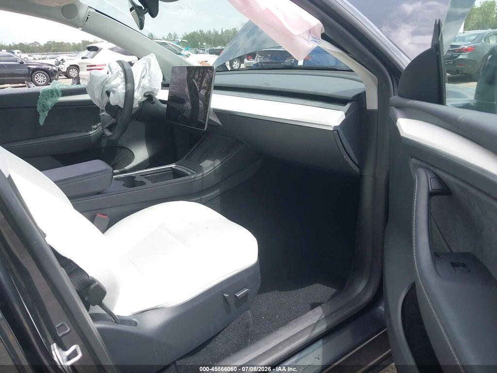 7SAYGDED1RF016663 2024 TESLA MODEL Y photo no. 5