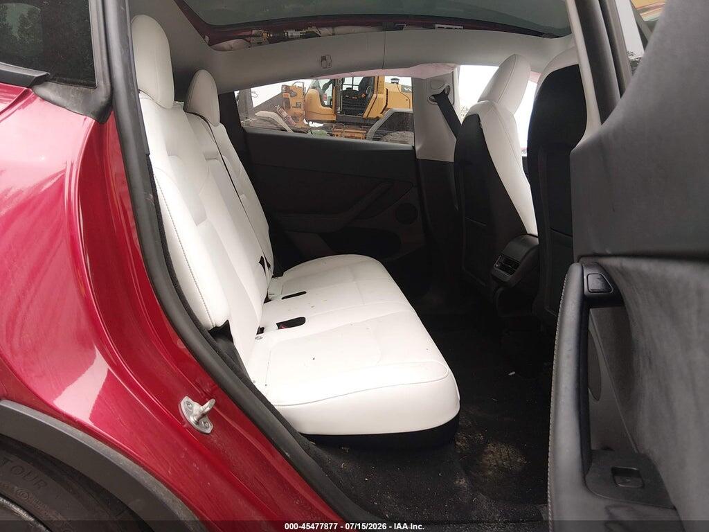 7SAYGDEF7RF043061 2024 TESLA MODEL Y photo no. 8