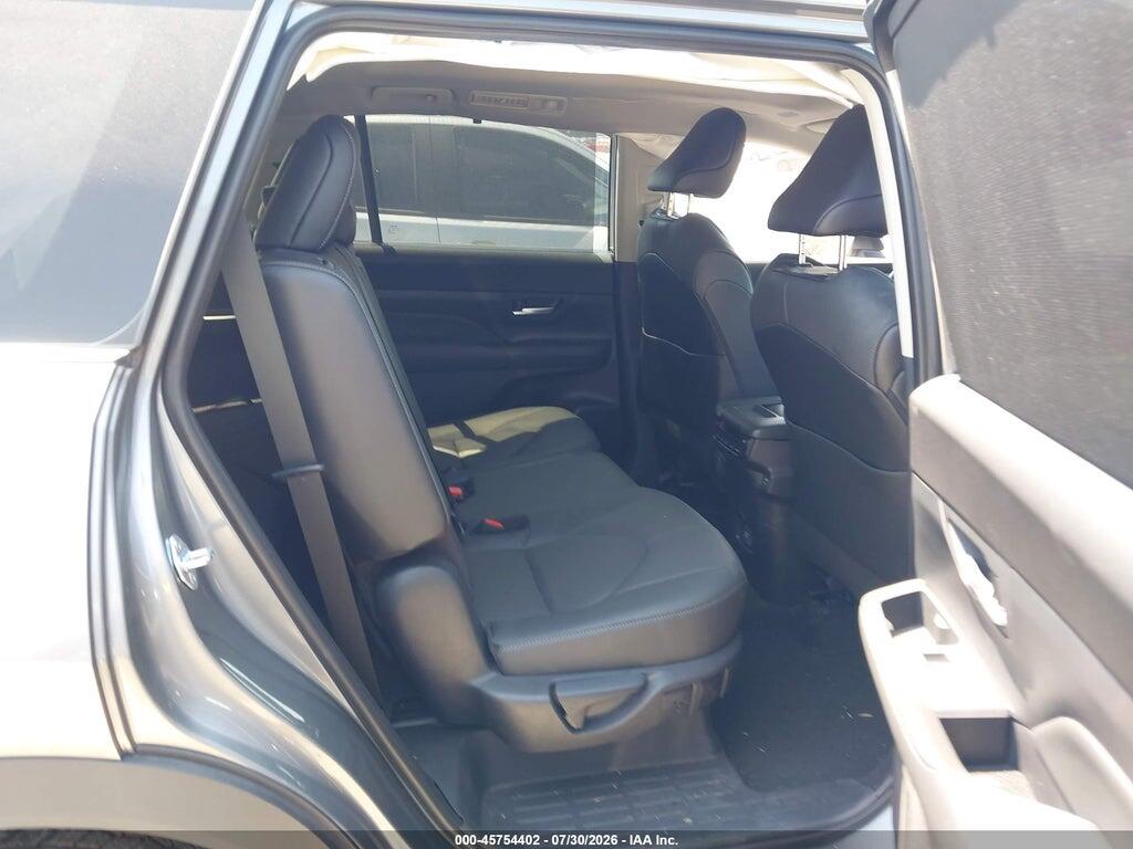 5TDAAAB58TS127452 2026 TOYOTA GRAND HIGHLANDER photo no. 8