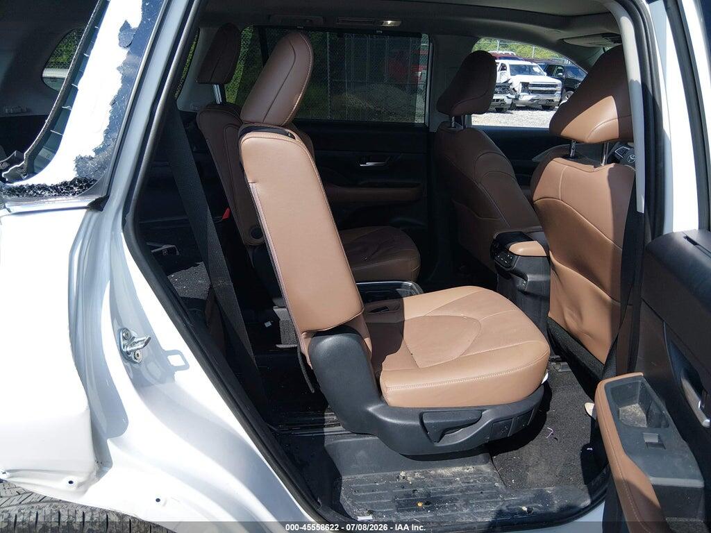 5TDAAAB50TS105154 2026 TOYOTA GRAND HIGHLANDER photo no. 8