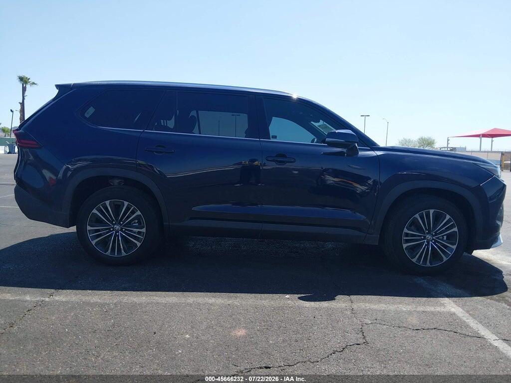 5TDADAB58TS030615 2026 TOYOTA GRAND HIGHLANDER HYBRID photo no. 12