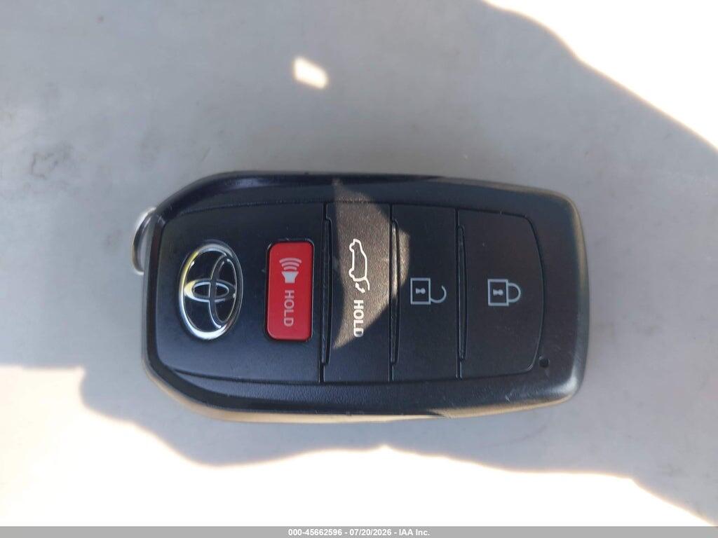 5TDACAB56TS074065 2026 TOYOTA GRAND HIGHLANDER HYBRID photo no. 11
