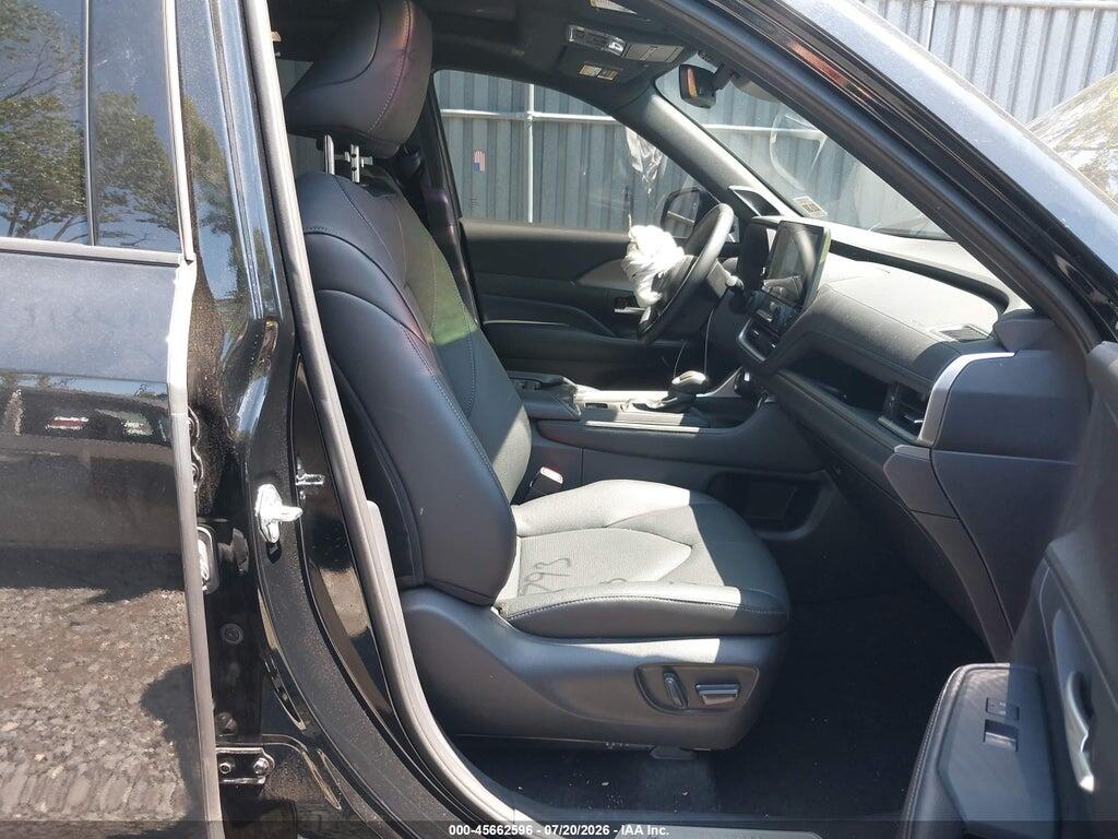 5TDACAB56TS074065 2026 TOYOTA GRAND HIGHLANDER HYBRID photo no. 5