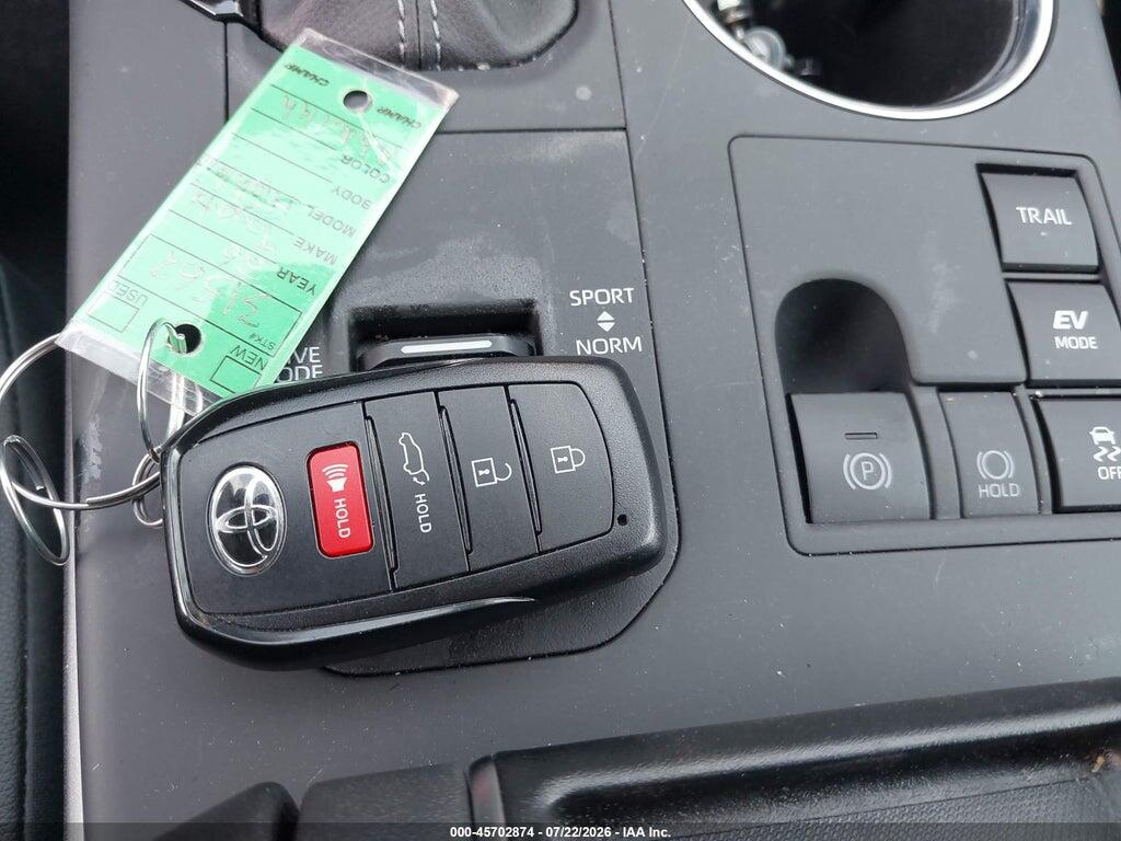 5TDKBRCH1TS703178 2026 TOYOTA HIGHLANDER photo no. 11