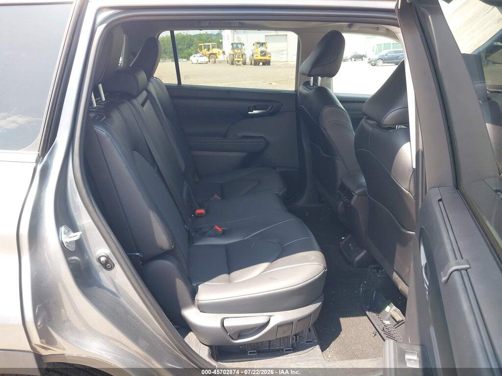 5TDKBRCH1TS703178 2026 TOYOTA HIGHLANDER photo no. 8