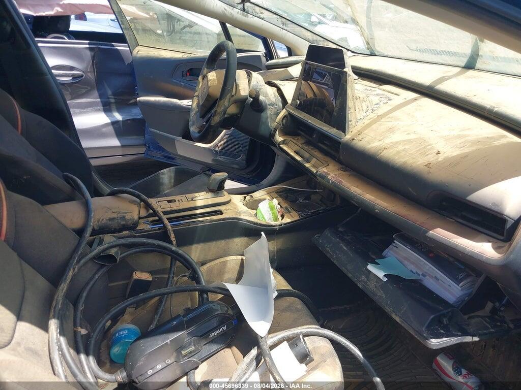 JTDACACU5T3066322 2026 TOYOTA PRIUS PLUG-IN HYBRID photo no. 5
