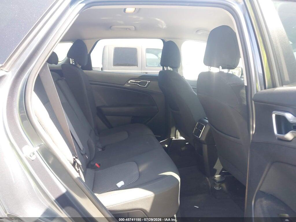 KNDPUCAG0P7021948 2023 KIA SPORTAGE HYBRID photo no. 8