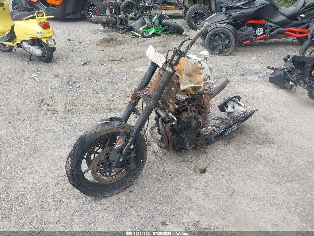 LCETU7404PH700359 2023 KTM 790 photo no. 2